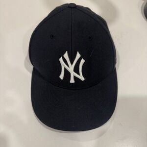 New Era New York Yankees Hat Forty Seven Genuine Merchandise OSFM.